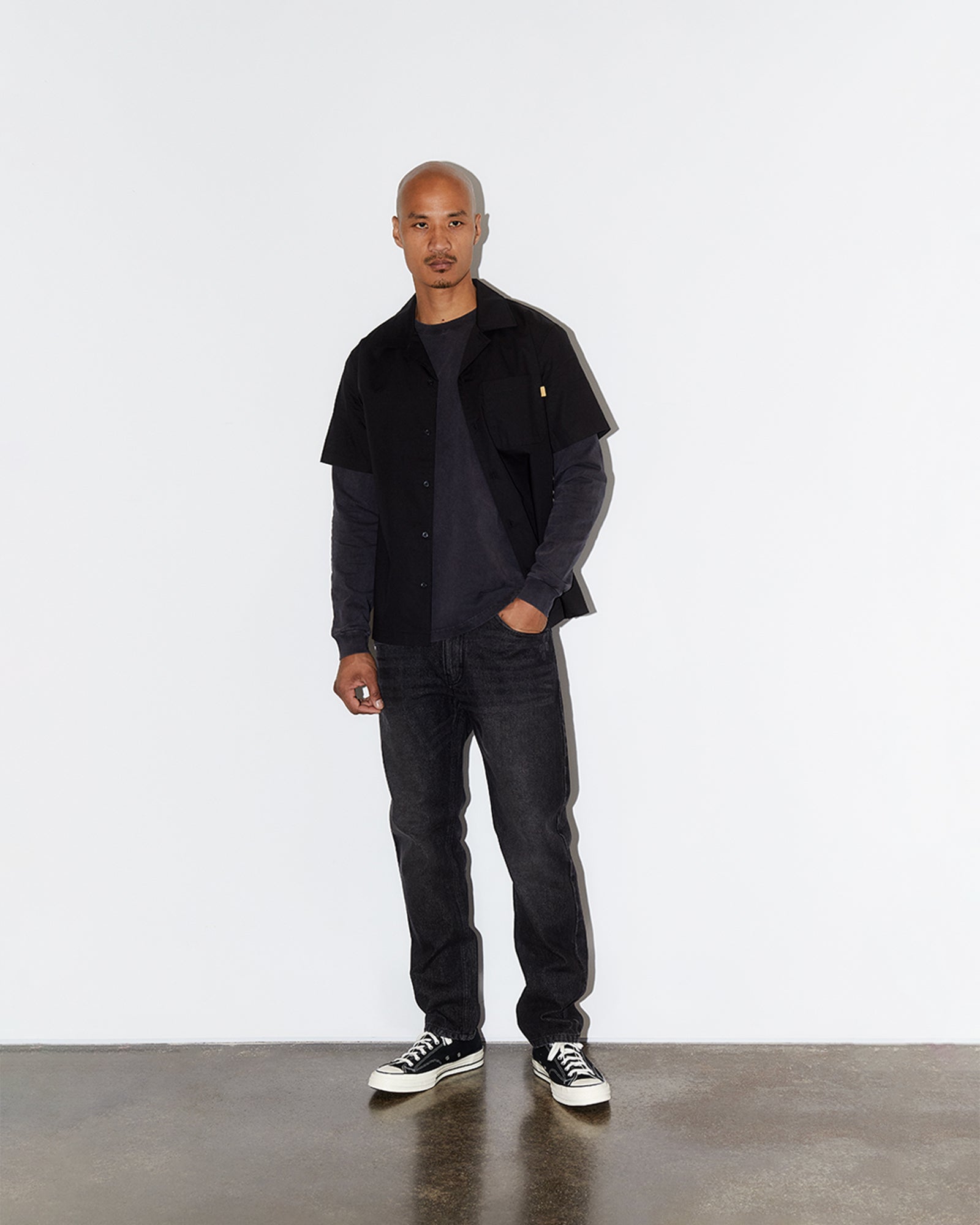 Circle Wordmark Camp Shirt - Black IMAGE #3